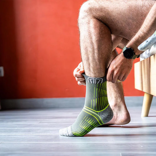 Running socks - Run Anatomic Comfort Ankle unisex green/yellow